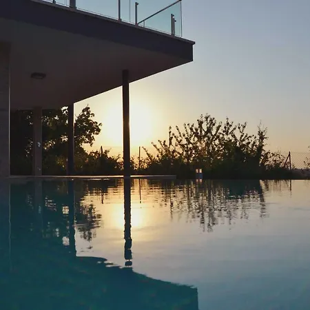 Verna Agriresort אתר נופש 3*